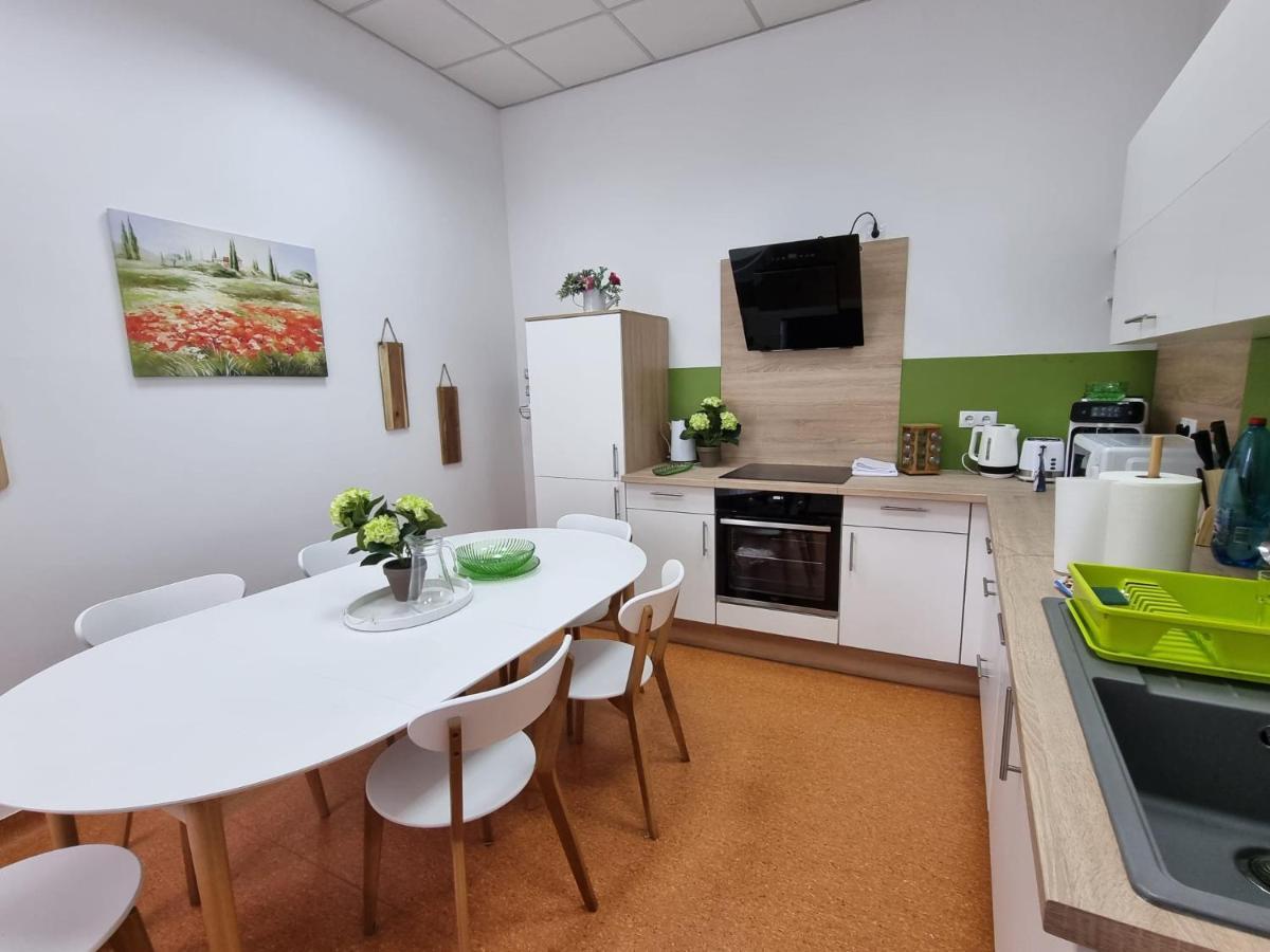 Central Park Apartments Cluj-Napoca Ngoại thất bức ảnh